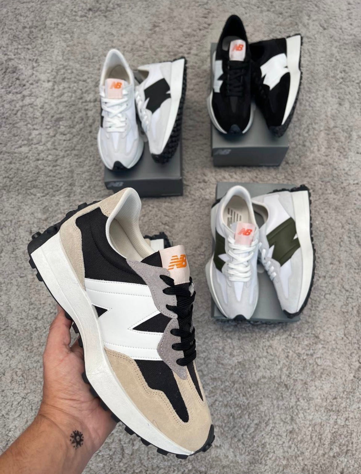 NB 327 "Black Beige"