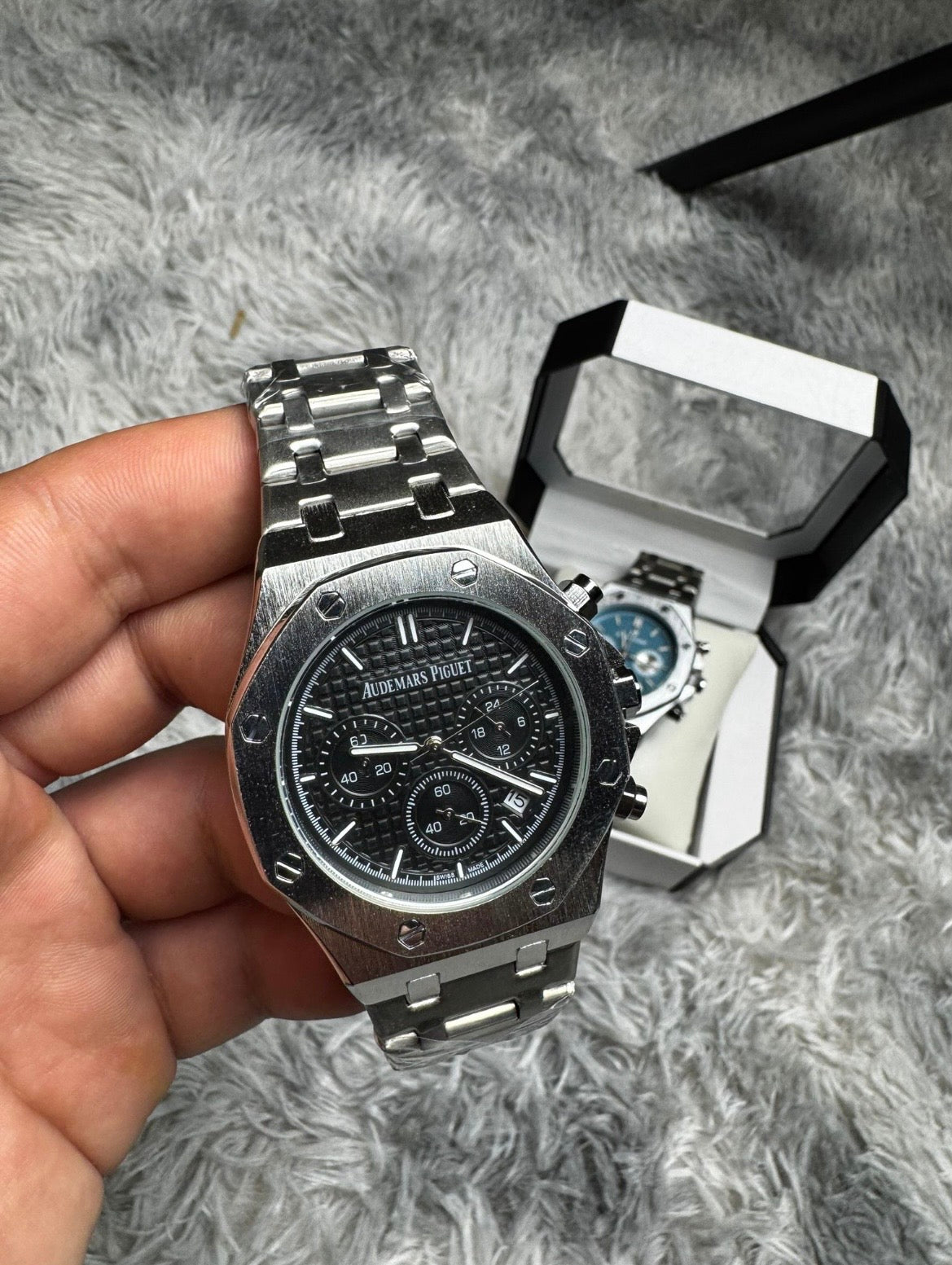 AP “Black Aluminium”