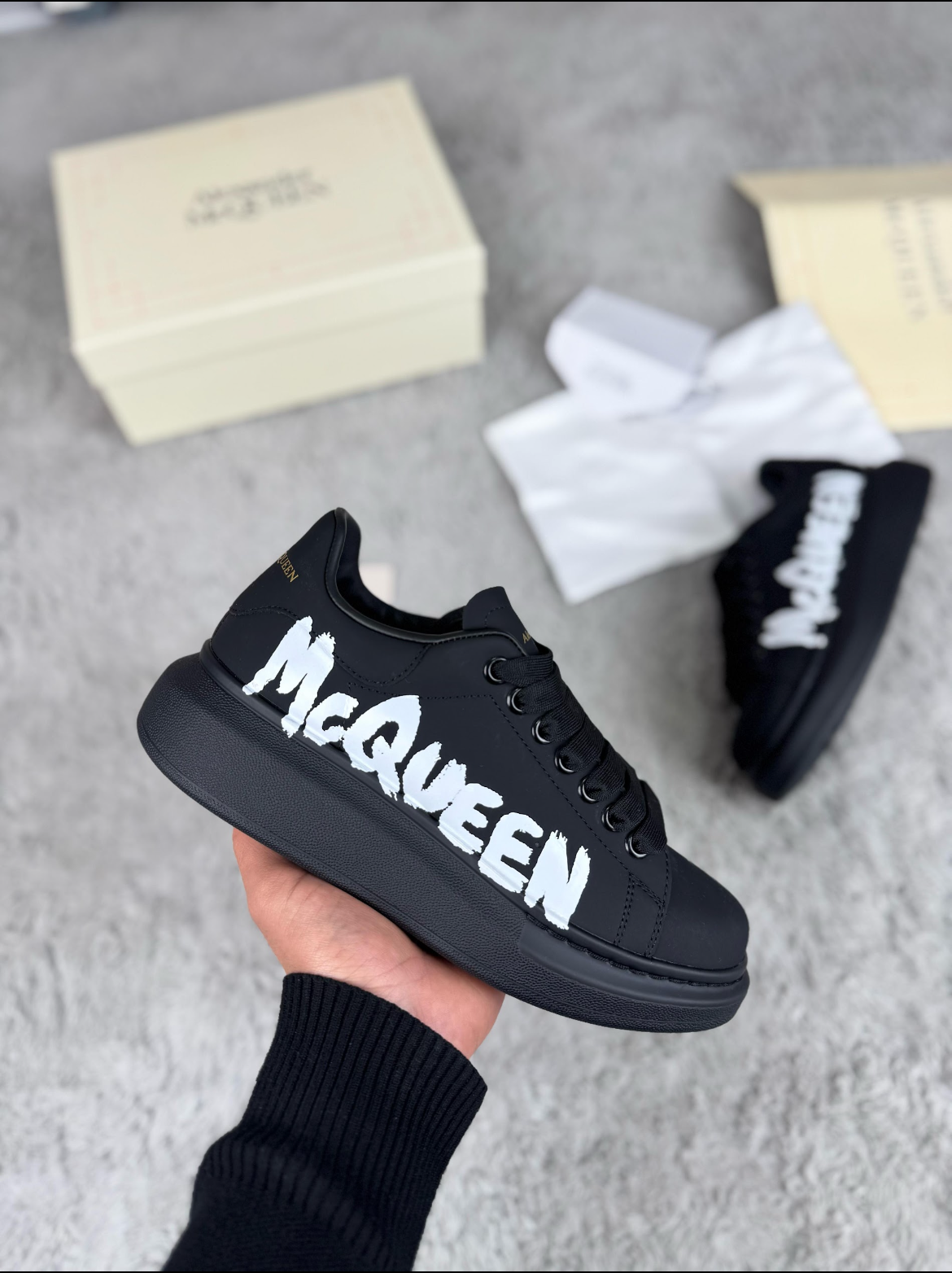 MC QN "GRAFITI" Black