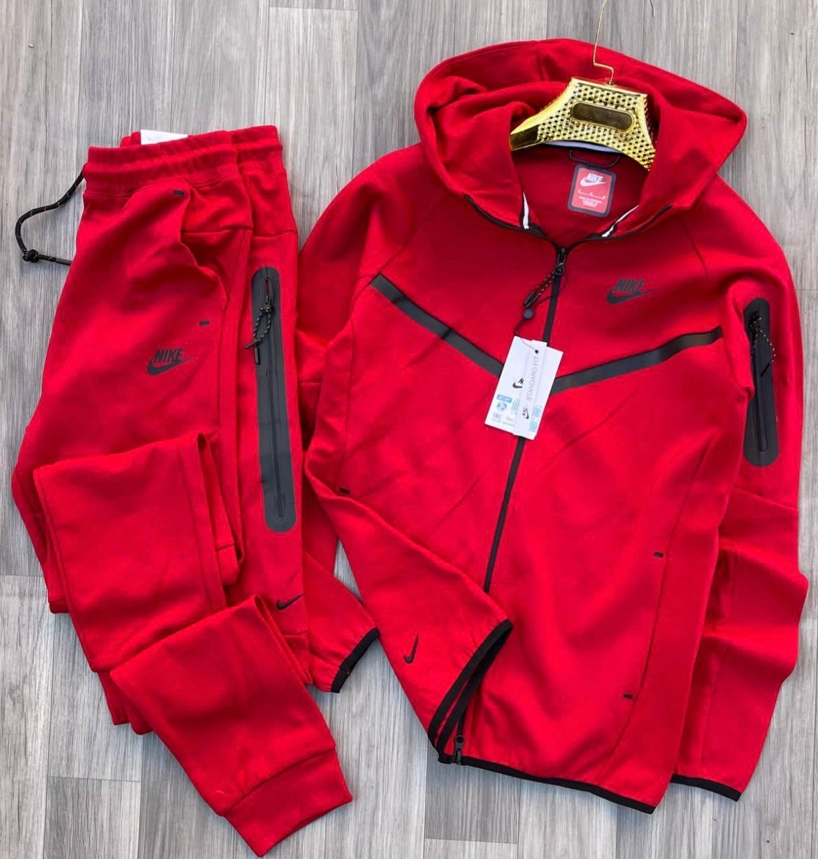 Chandal Tech "Red"