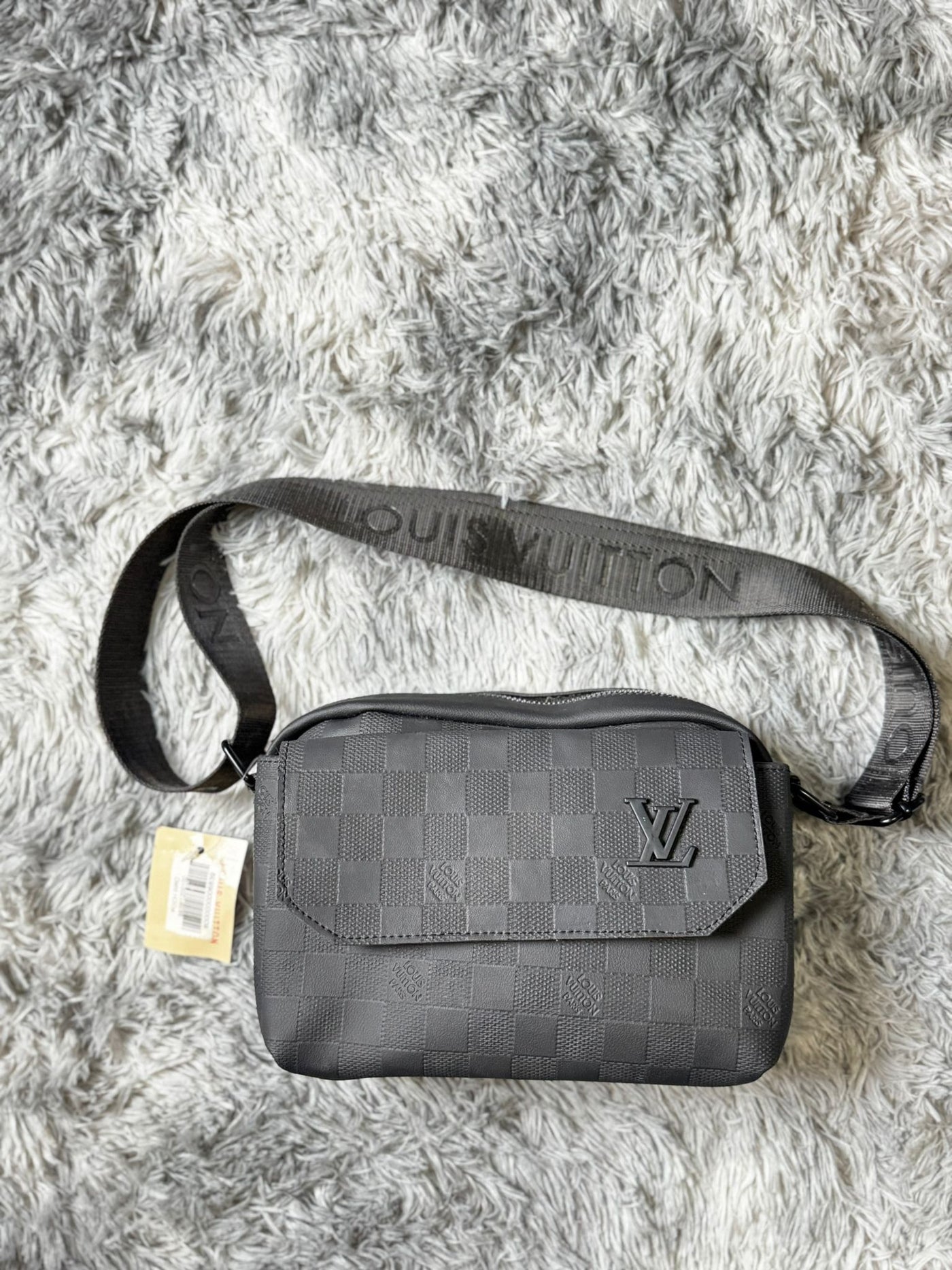 Bolso LV "Full Black Squares"