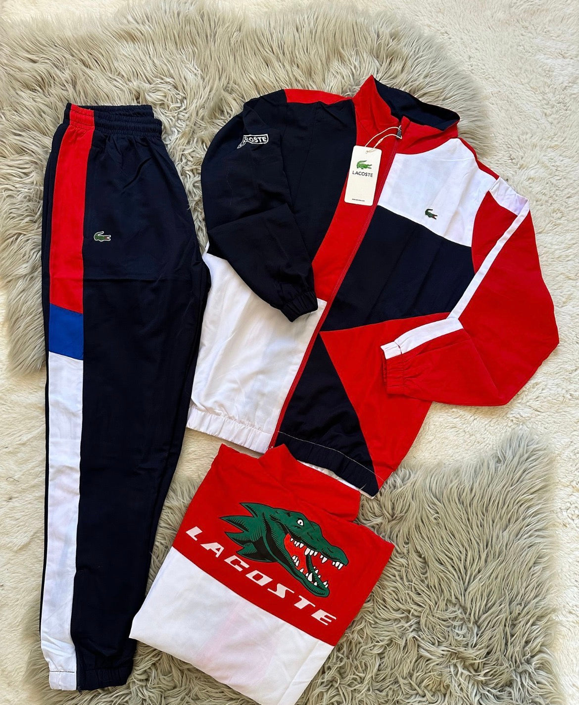 Chandal LCST "Black Red"