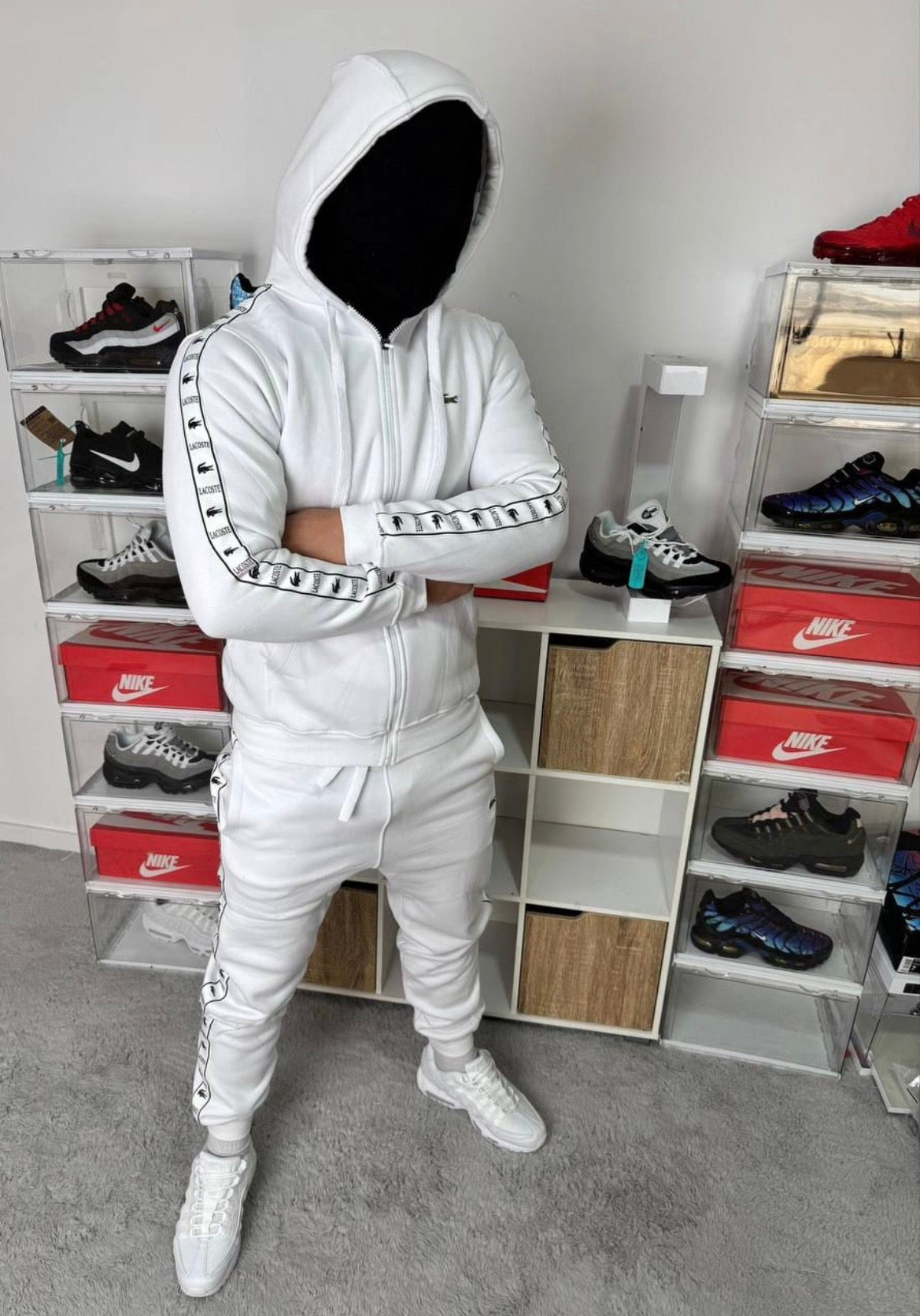 Chandal LCST "White Line”