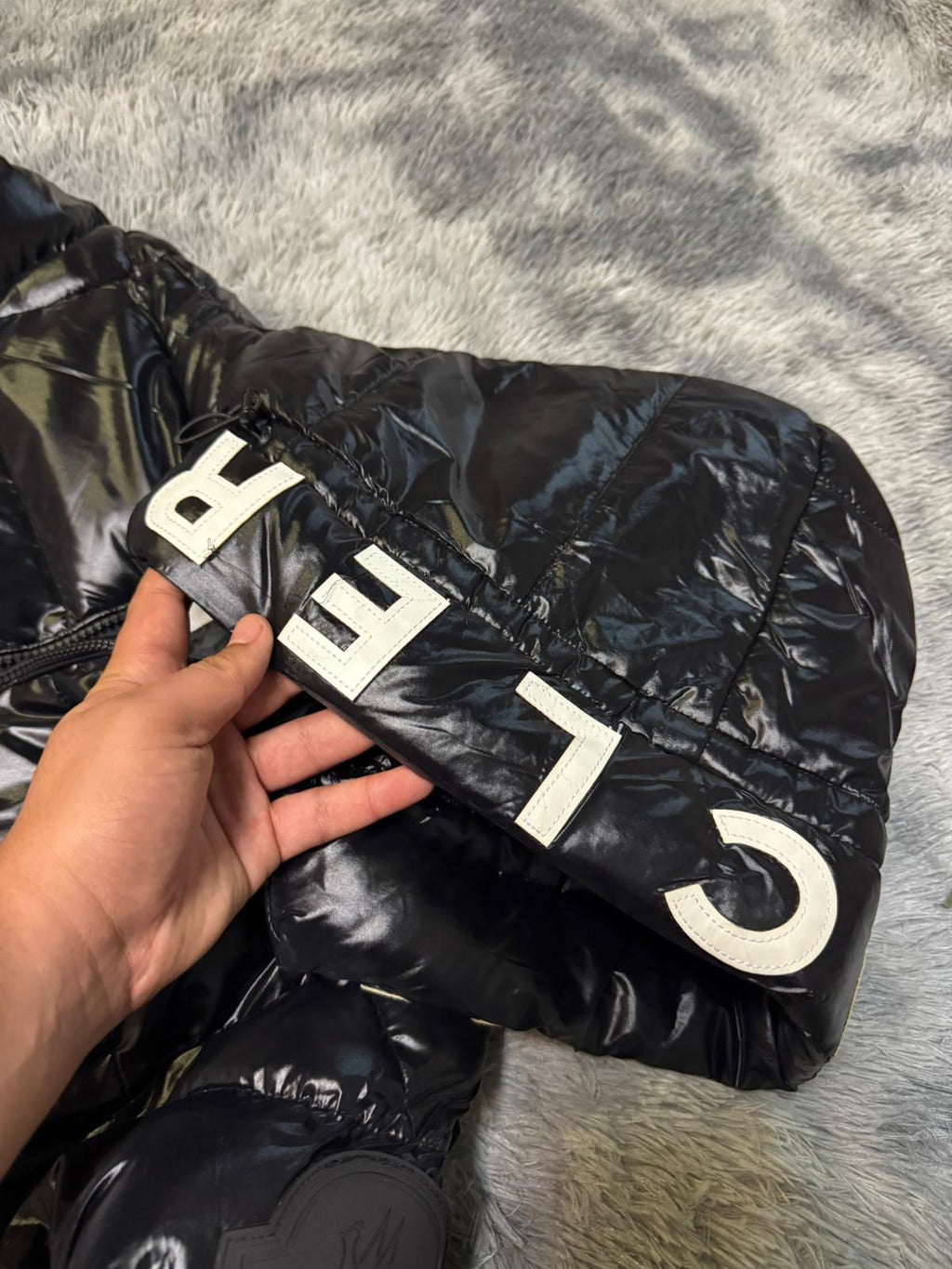 Abrigo MNCLR "Black"