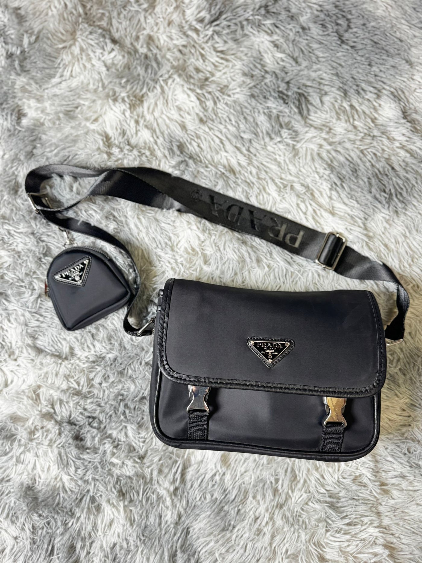 Bolso PRDA "All Black"