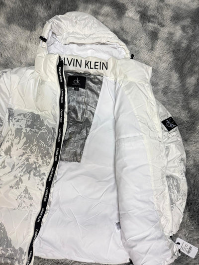 Abrigo CLVN KLN "White"