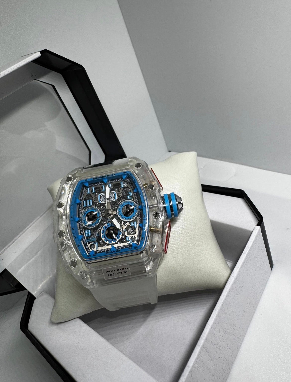 RM "Mclrn White Blue"