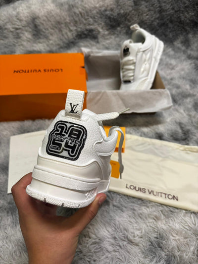 LV SKATE "White Flower"