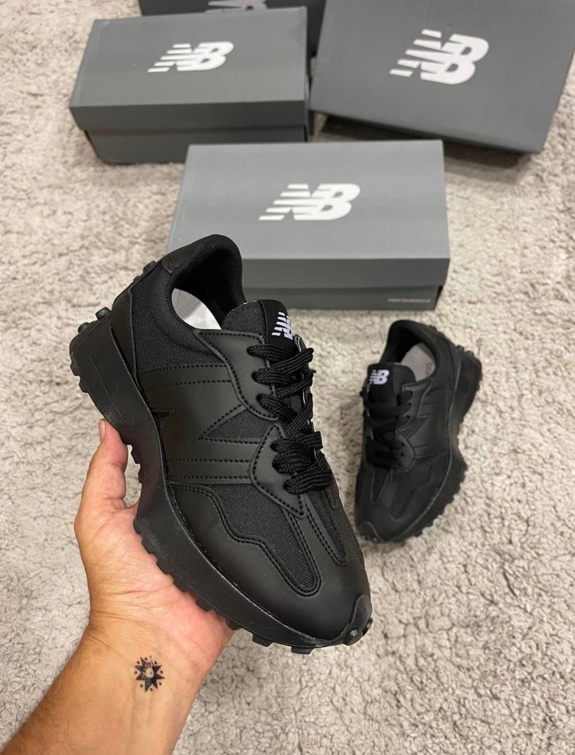 NB 327 “All Black”