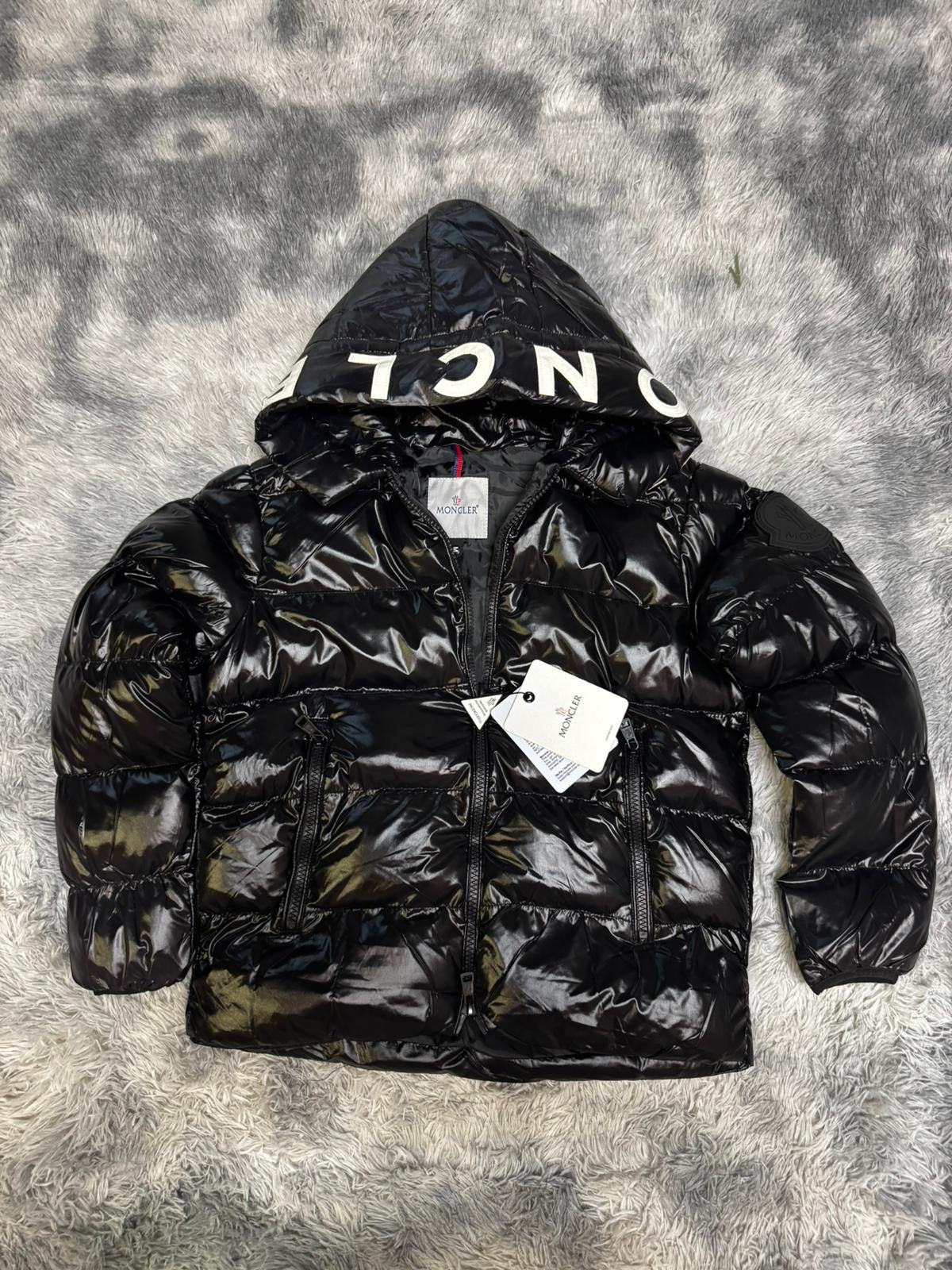 Abrigo MNCLR "Black"