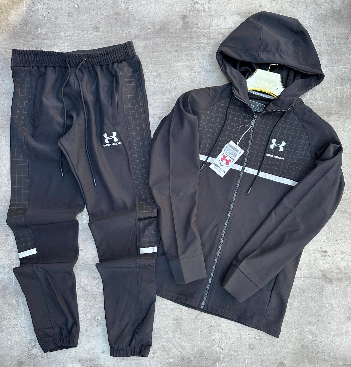 Chándal H&A “Black Line”