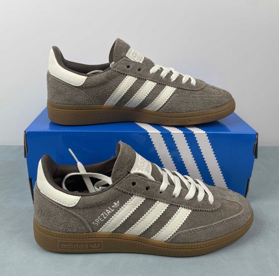 SPEZIAL "Grey"