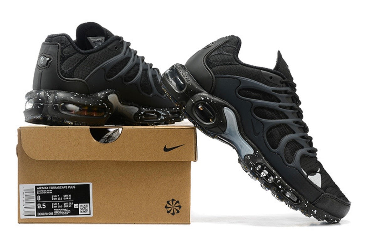 TN TERRASCAPE "Black"