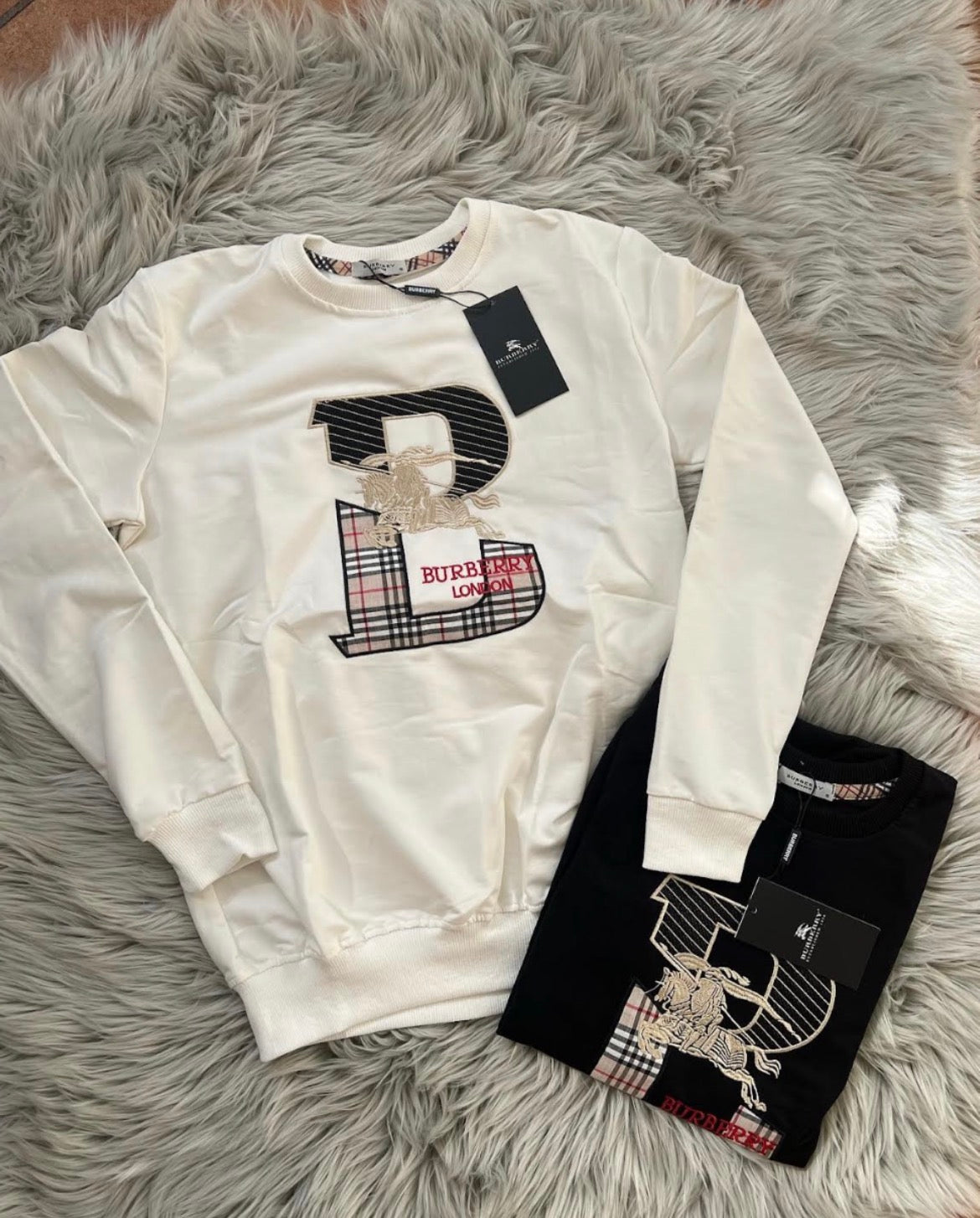 Sudadera BRBRRY “White”