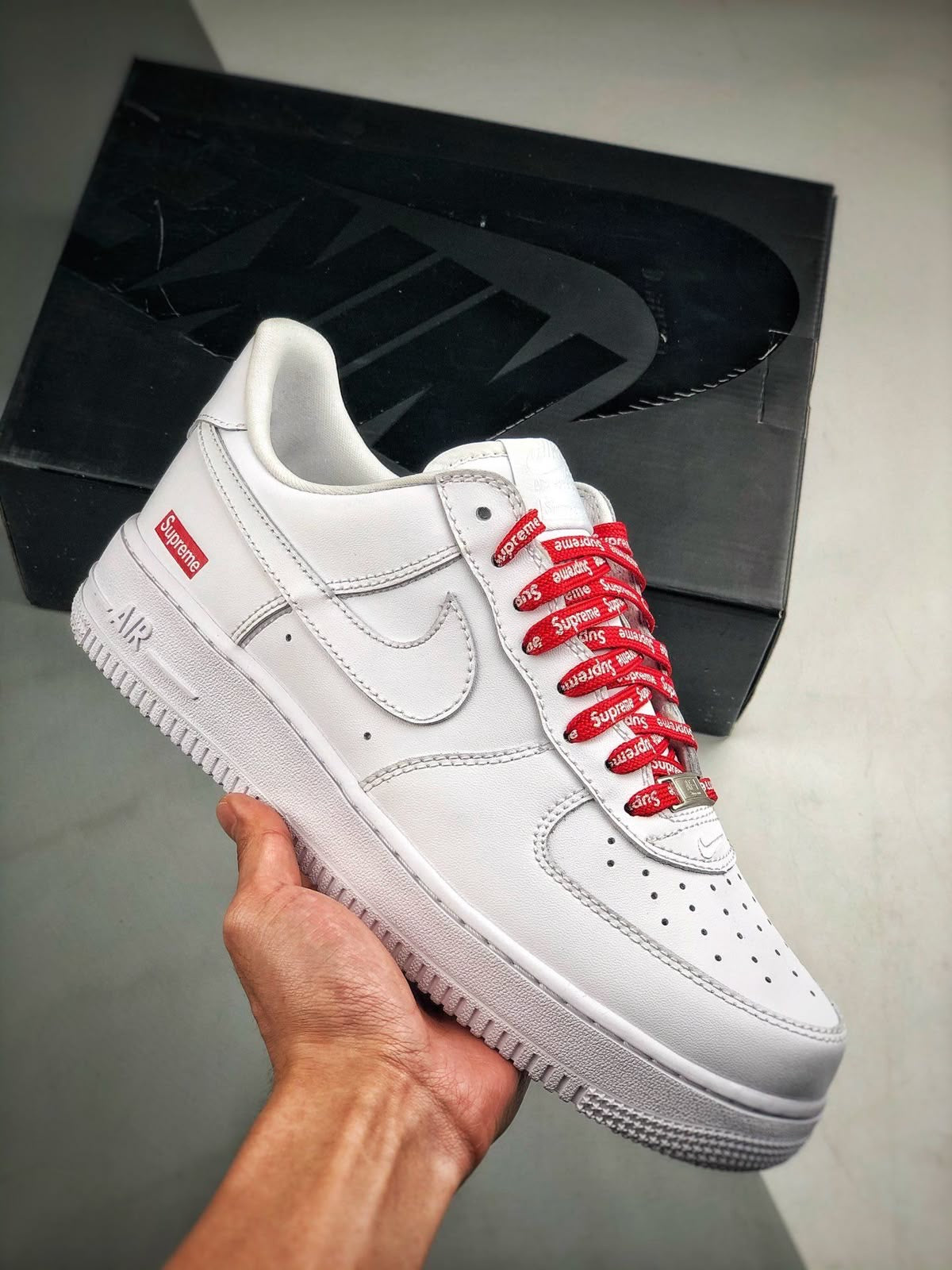 AF1 "Supreme"